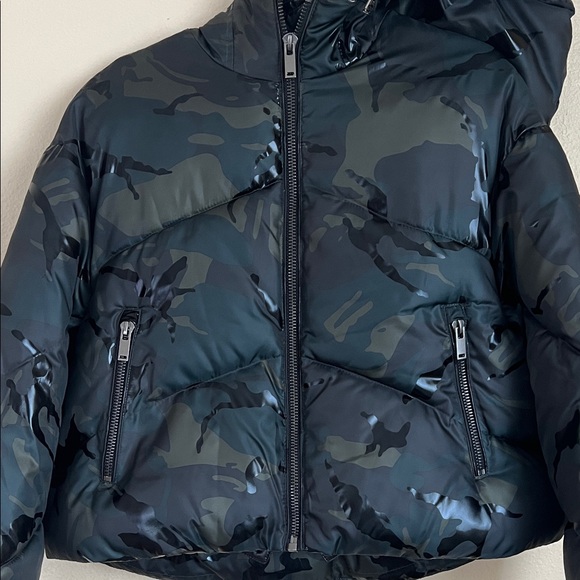 Zara Quilted Camouflage Puffer Jacket - Picture 3 of 12
